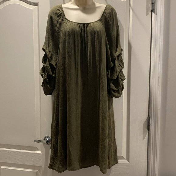 NaiF Ruffle Sleeve Dress - Picture 1 of 4